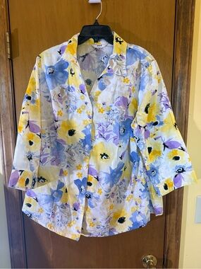 Avia Yellow Blue Purple Floral Button-Down Shirt